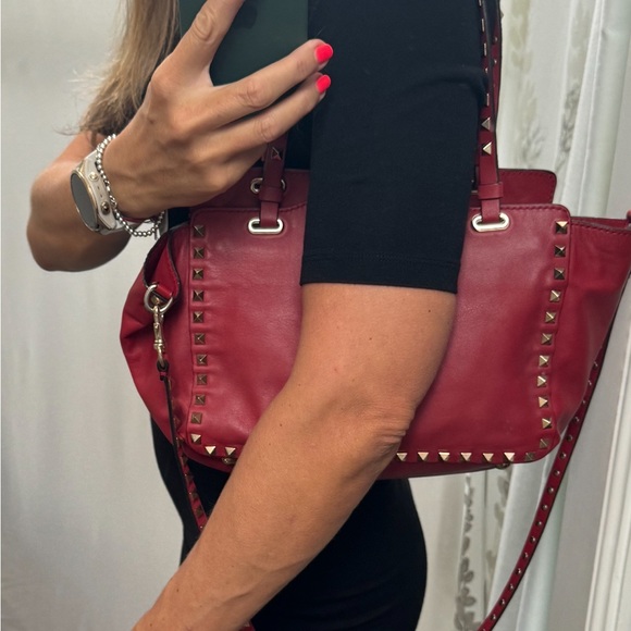 Valentino Garavani, red color leather , two way, rockstud tote. - Picture 3 of 11